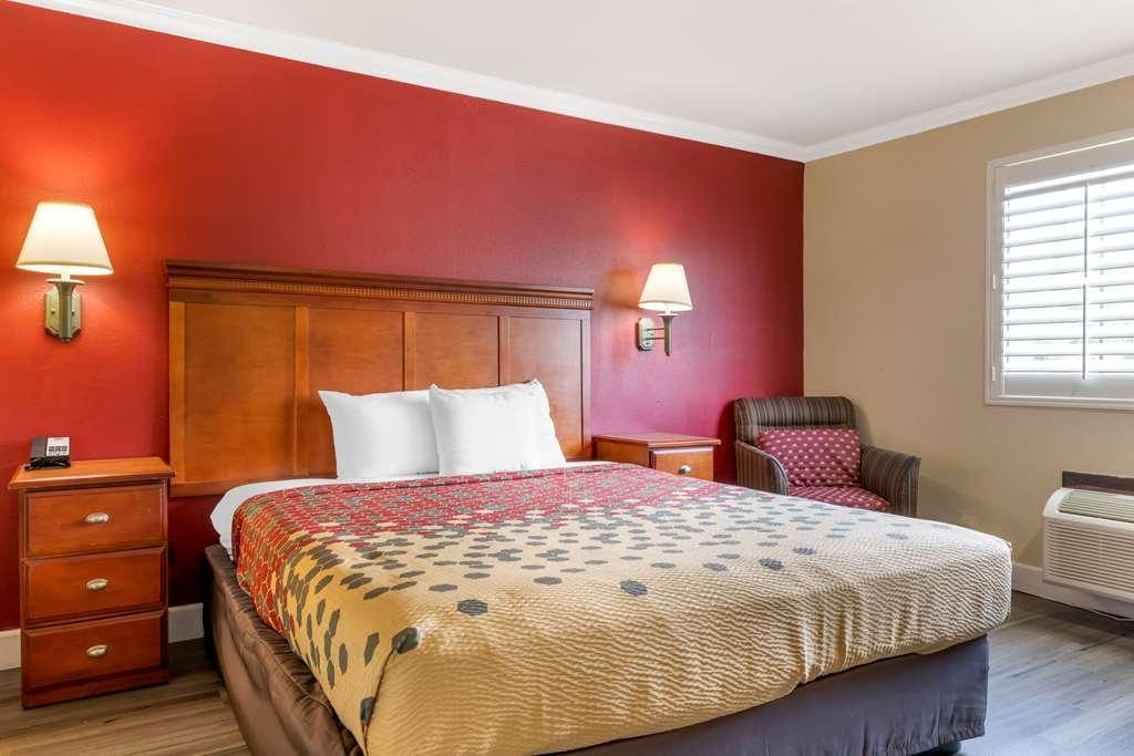 Econo Lodge Морено-Валлі Номер фото